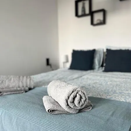 Apartment 16 *